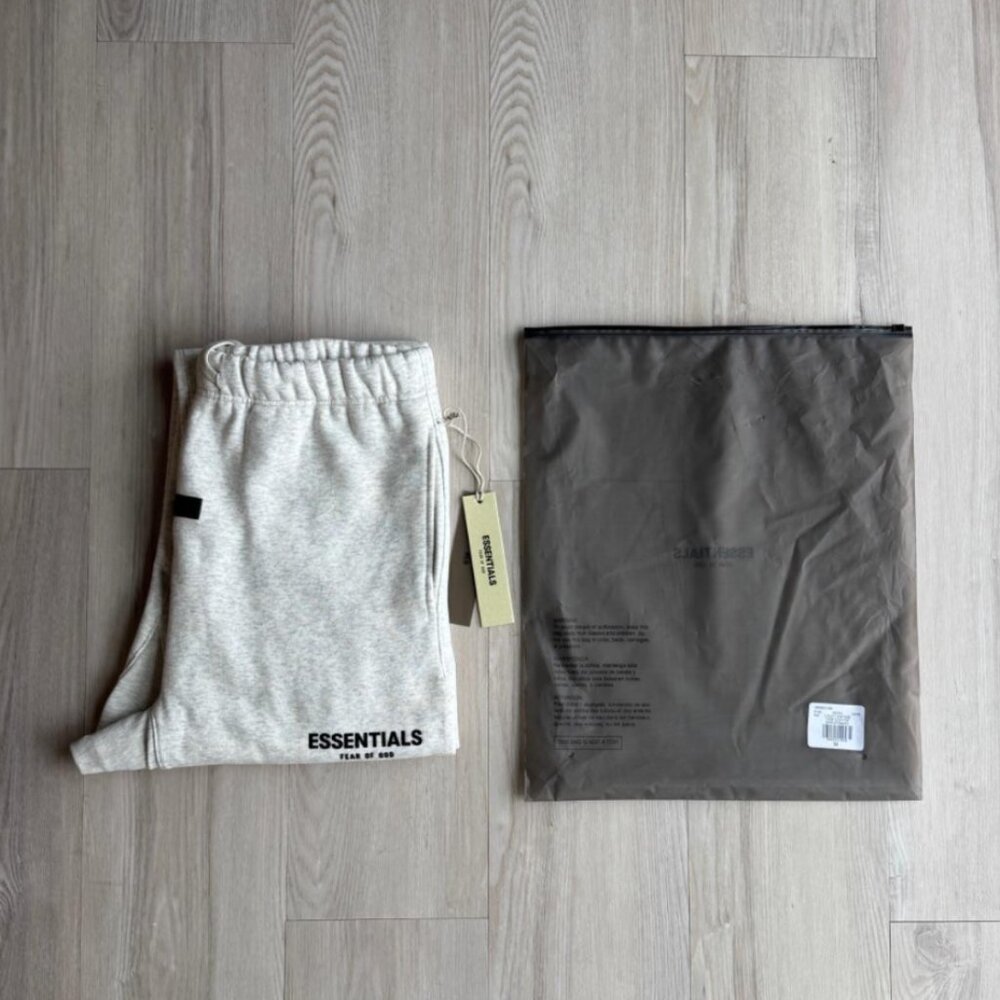 Essentials Medium Brand New light oat Sweatpants … - image 2